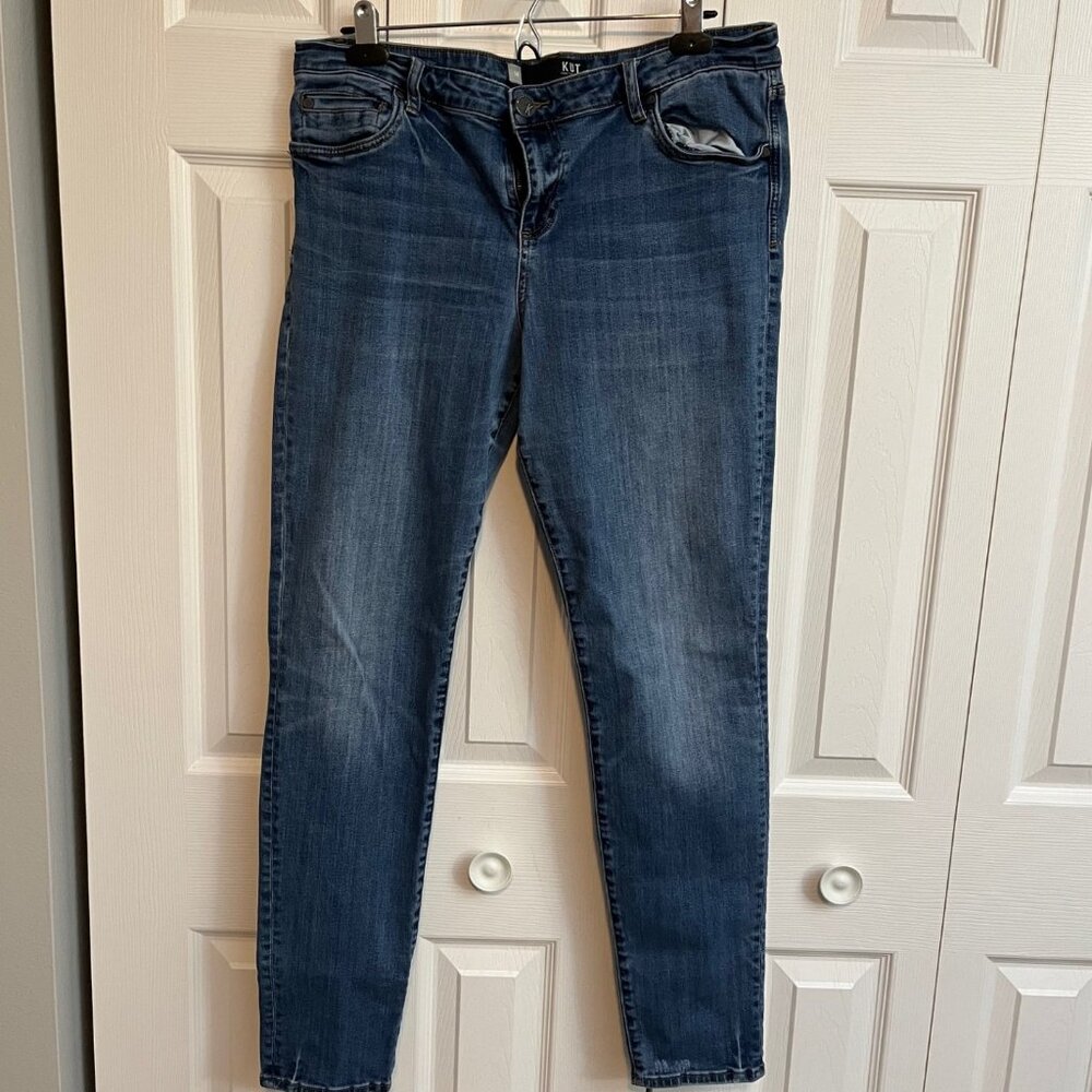 EUC Kut from the Kloth Mia Toothpick Skinny Jeans